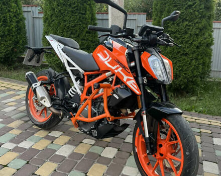 Чорний КТМ 390 Duke, об'ємом двигуна 0.39 л та пробігом 4 тис. км за 5150 $, фото 1 на Automoto.ua