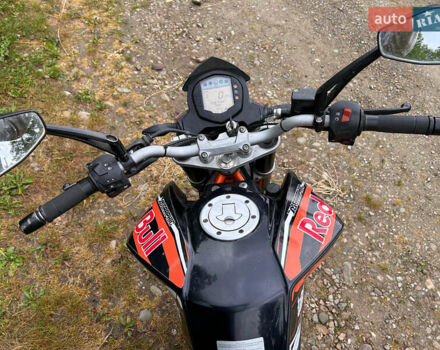 КТМ 390 Duke, объемом двигателя 0.39 л и пробегом 18 тыс. км за 2200 $, фото 3 на Automoto.ua