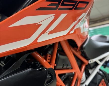 КТМ 390 Duke, объемом двигателя 0.38 л и пробегом 0 тыс. км за 4500 $, фото 1 на Automoto.ua