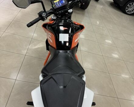 КТМ 390 Duke, объемом двигателя 0.38 л и пробегом 0 тыс. км за 4500 $, фото 10 на Automoto.ua