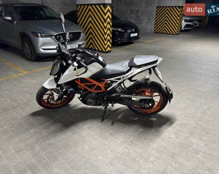 КТМ 390 Duke 2020 в Киеве на Automoto.ua КТМ 390 Duke, объемом двигателя 0.39 л и пробегом 13 тыс. км за 4200 $, фото 8 на Automoto.ua