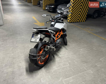 КТМ 390 Duke 2020 в Киеве на Automoto.ua КТМ 390 Duke, объемом двигателя 0.39 л и пробегом 13 тыс. км за 4200 $, фото 7 на Automoto.ua