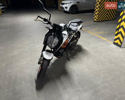 КТМ 390 Duke 2020 в Киеве на Automoto.ua КТМ 390 Duke, объемом двигателя 0.39 л и пробегом 13 тыс. км за 4200 $, фото 9 на Automoto.ua