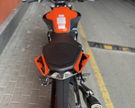 КТМ 390 Duke, объемом двигателя 0.39 л и пробегом 0 тыс. км за 6591 $, фото 3 на Automoto.ua