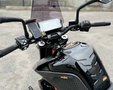 КТМ 390 Duke, объемом двигателя 0.4 л и пробегом 0 тыс. км за 5200 $, фото 6 на Automoto.ua