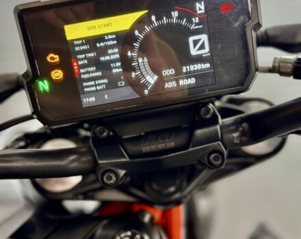 КТМ 390 Duke, объемом двигателя 0.39 л и пробегом 0 тыс. км за 4400 $, фото 5 на Automoto.ua