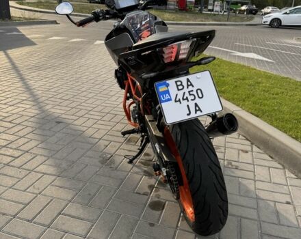 КТМ 390 Duke, объемом двигателя 0.37 л и пробегом 0 тыс. км за 5300 $, фото 3 на Automoto.ua