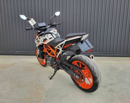 КТМ 390 Duke, объемом двигателя 0.39 л и пробегом 0 тыс. км за 4800 $, фото 4 на Automoto.ua