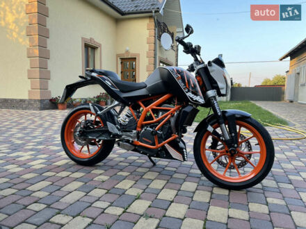 КТМ 390 Duke 2016 в Снятине на Automoto.ua КТМ 390 Duke, объемом двигателя 0.39 л и пробегом 4 тыс. км за 4850 $, фото 1 на Automoto.ua