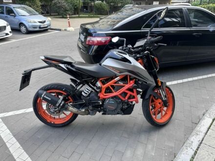 КТМ 390 Duke, объемом двигателя 0.37 л и пробегом 0 тыс. км за 4950 $, фото 1 на Automoto.ua
