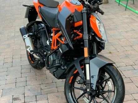 КТМ 390 Duke, объемом двигателя 0.39 л и пробегом 0 тыс. км за 6105 $, фото 1 на Automoto.ua