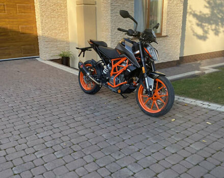 Сірий КТМ 390 Duke, об'ємом двигуна 0.37 л та пробігом 12 тис. км за 5000 $, фото 11 на Automoto.ua