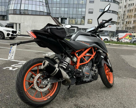 Серый КТМ 390 Duke, объемом двигателя 0.37 л и пробегом 18 тыс. км за 4500 $, фото 5 на Automoto.ua