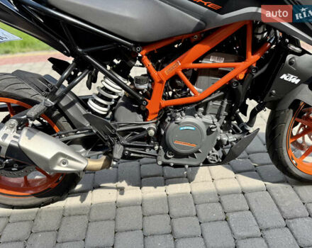 Сірий КТМ 390 Duke, об'ємом двигуна 0.37 л та пробігом 11 тис. км за 5100 $, фото 10 на Automoto.ua