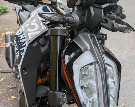 КТМ 390 Duke 2021 в Днепре (Днепропетровске) на Automoto.ua Серый КТМ 390 Duke, объемом двигателя 0.37 л и пробегом 12 тыс. км за 4700 $, фото 7 на Automoto.ua