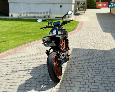 Сірий КТМ 390 Duke, об'ємом двигуна 0.37 л та пробігом 11 тис. км за 5100 $, фото 3 на Automoto.ua