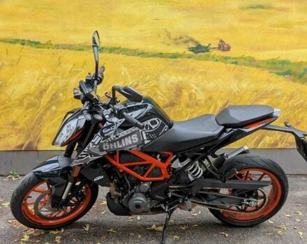 КТМ 390 Duke 2021 в Днепре (Днепропетровске) на Automoto.ua Серый КТМ 390 Duke, объемом двигателя 0.37 л и пробегом 12 тыс. км за 4700 $, фото 1 на Automoto.ua