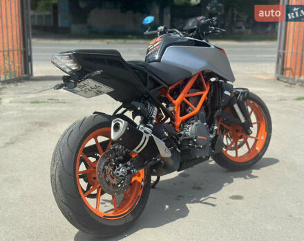 Серый КТМ 390 Duke, объемом двигателя 0.39 л и пробегом 11 тыс. км за 4650 $, фото 4 на Automoto.ua