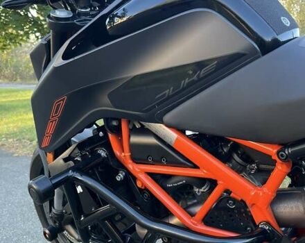 КТМ 390 Duke 2023 в Киеве на Automoto.ua Серый КТМ 390 Duke, объемом двигателя 0.37 л и пробегом 9 тыс. км за 5200 $, фото 11 на Automoto.ua