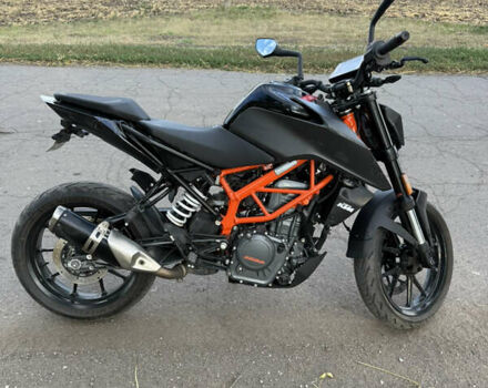 Сірий КТМ 390 Duke, об'ємом двигуна 0.37 л та пробігом 16 тис. км за 5100 $, фото 3 на Automoto.ua