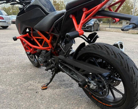 Сірий КТМ 390 Duke, об'ємом двигуна 0.37 л та пробігом 6 тис. км за 5500 $, фото 7 на Automoto.ua