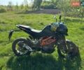 КТМ 390 Duke 2023 в Борисполе на Automoto.ua Серый КТМ 390 Duke, объемом двигателя 0.39 л и пробегом 7 тыс. км за 4600 $, фото 5 на Automoto.ua