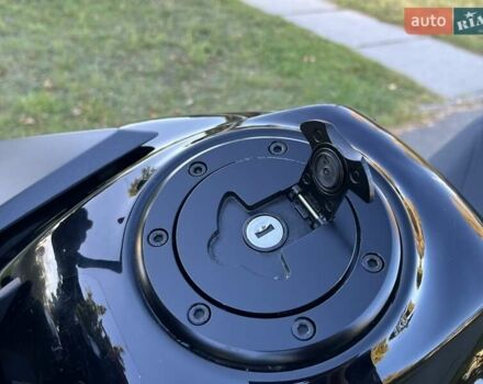 КТМ 390 Duke 2023 в Киеве на Automoto.ua Серый КТМ 390 Duke, объемом двигателя 0.37 л и пробегом 9 тыс. км за 5200 $, фото 15 на Automoto.ua