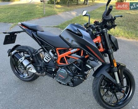 КТМ 390 Duke 2023 в Киеве на Automoto.ua Серый КТМ 390 Duke, объемом двигателя 0.37 л и пробегом 9 тыс. км за 5200 $, фото 4 на Automoto.ua