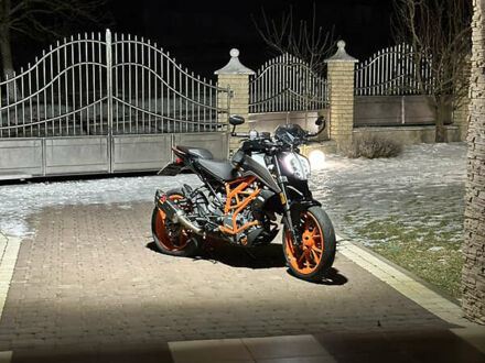 Сірий КТМ 390 Duke, об'ємом двигуна 0.37 л та пробігом 12 тис. км за 5000 $, фото 1 на Automoto.ua