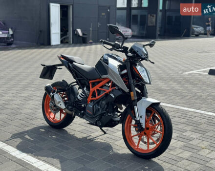Серый КТМ 390 Duke, объемом двигателя 0.4 л и пробегом 8 тыс. км за 5200 $, фото 1 на Automoto.ua