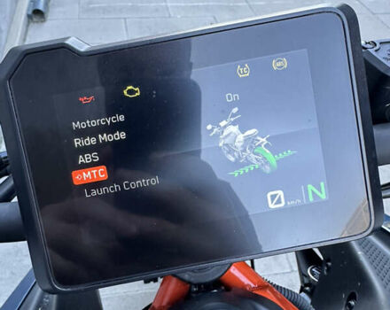 Синий КТМ 390 Duke, объемом двигателя 0.4 л и пробегом 3 тыс. км за 7000 $, фото 9 на Automoto.ua