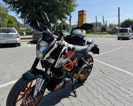 Помаранчевий КТМ 390 Duke, об'ємом двигуна 0.39 л та пробігом 27 тис. км за 3900 $, фото 2 на Automoto.ua