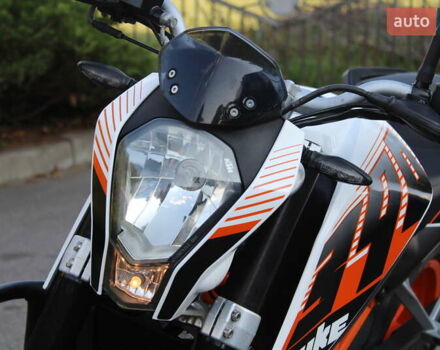 КТМ 390 Duke 2015 в Харькове на Automoto.ua Оранжевый КТМ 390 Duke, объемом двигателя 0.37 л и пробегом 35 тыс. км за 3500 $, фото 4 на Automoto.ua