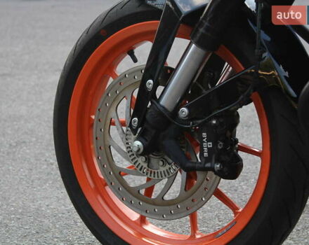 КТМ 390 Duke 2015 в Харькове на Automoto.ua Оранжевый КТМ 390 Duke, объемом двигателя 0.37 л и пробегом 35 тыс. км за 3500 $, фото 9 на Automoto.ua