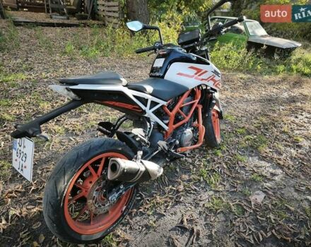 Оранжевый КТМ 390 Duke, объемом двигателя 0.37 л и пробегом 19 тыс. км за 3700 $, фото 5 на Automoto.ua