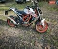 Оранжевый КТМ 390 Duke, объемом двигателя 0.37 л и пробегом 19 тыс. км за 3700 $, фото 1 на Automoto.ua
