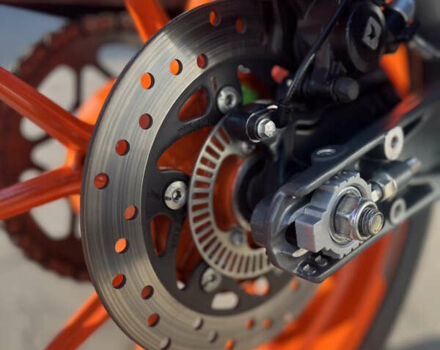 КТМ 390 Duke 2021 в Киеве на Automoto.ua Оранжевый КТМ 390 Duke, объемом двигателя 0.37 л и пробегом 11 тыс. км за 5200 $, фото 6 на Automoto.ua