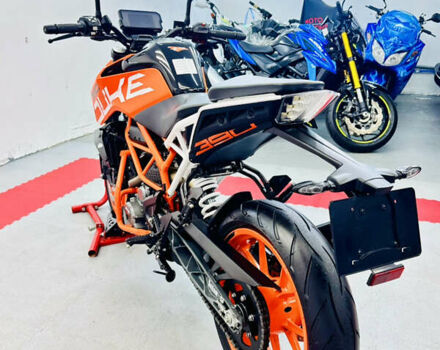 Оранжевый КТМ 390 Duke, объемом двигателя 0.39 л и пробегом 1 тыс. км за 5200 $, фото 9 на Automoto.ua