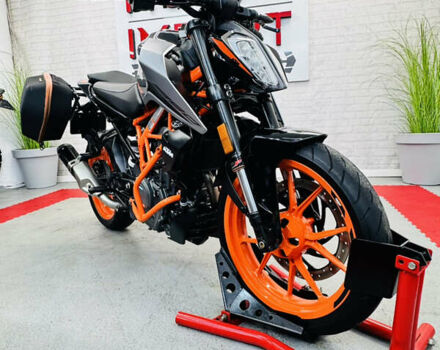 КТМ 390 Duke 2022 в Одессе на Automoto.ua Оранжевый КТМ 390 Duke, объемом двигателя 0.39 л и пробегом 10 тыс. км за 5300 $, фото 3 на Automoto.ua
