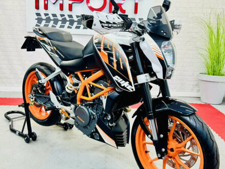 КТМ 390 Duke 2014 в Одессе на Automoto.ua Оранжевый КТМ 390 Duke, объемом двигателя 0.39 л и пробегом 8 тыс. км за 4000 $, фото 1 на Automoto.ua