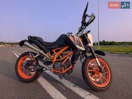КТМ 390 Duke 2014 у Києві на Automoto.ua Помаранчевий КТМ 390 Duke, об'ємом двигуна 0.39 л та пробігом 36 тис. км за 3400 $, фото 1 на Automoto.ua