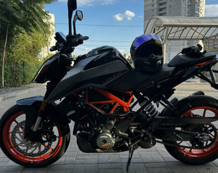Оранжевый КТМ 390 Duke, объемом двигателя 0.37 л и пробегом 9 тыс. км за 5000 $, фото 1 на Automoto.ua