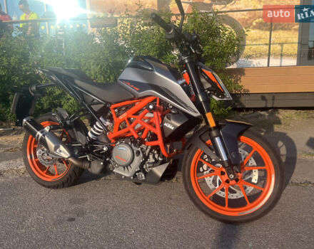 Помаранчевий КТМ 390 Duke, об'ємом двигуна 0.37 л та пробігом 11 тис. км за 5200 $, фото 1 на Automoto.ua