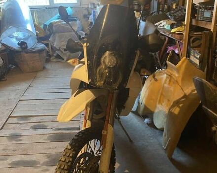 Белый КТМ 640, объемом двигателя 0.62 л и пробегом 82 тыс. км за 4300 $, фото 9 на Automoto.ua