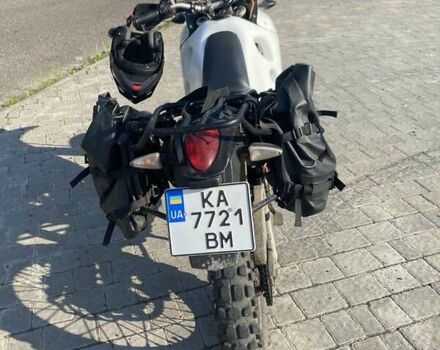 Белый КТМ 640, объемом двигателя 0.62 л и пробегом 82 тыс. км за 4300 $, фото 6 на Automoto.ua