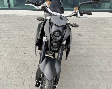 Черный КТМ 690 Duke, объемом двигателя 0.65 л и пробегом 36 тыс. км за 5599 $, фото 1 на Automoto.ua