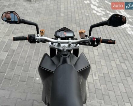 Черный КТМ 690 Duke, объемом двигателя 0.65 л и пробегом 36 тыс. км за 5599 $, фото 8 на Automoto.ua