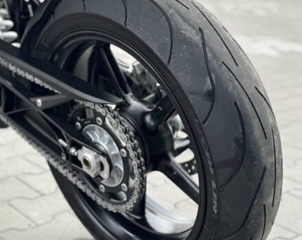 Черный КТМ 690 Duke, объемом двигателя 0.65 л и пробегом 36 тыс. км за 5599 $, фото 20 на Automoto.ua