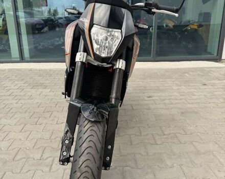 КТМ 690 Duke 2012 у Рівному на Automoto.ua Чорний КТМ 690 Duke, об'ємом двигуна 0.7 л та пробігом 28 тис. км за 5599 $, фото 2 на Automoto.ua