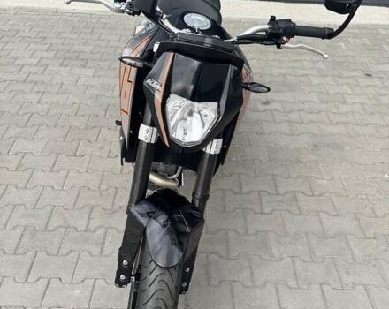 КТМ 690 Duke 2012 у Рівному на Automoto.ua Чорний КТМ 690 Duke, об'ємом двигуна 0.7 л та пробігом 28 тис. км за 5599 $, фото 1 на Automoto.ua